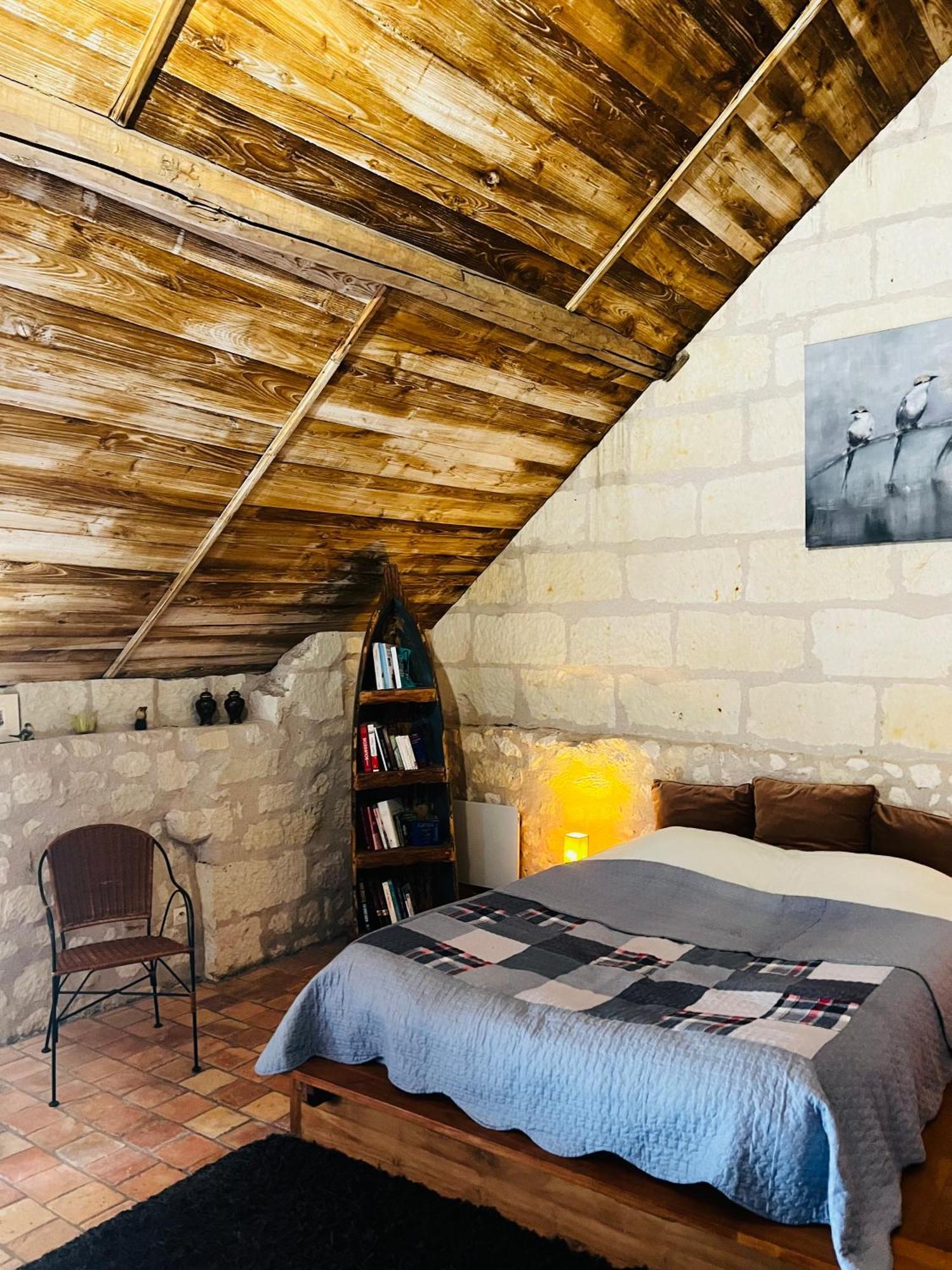 Chateau De La Thibaudiere - Chambre Du Tonneau Allonnes  외부 사진